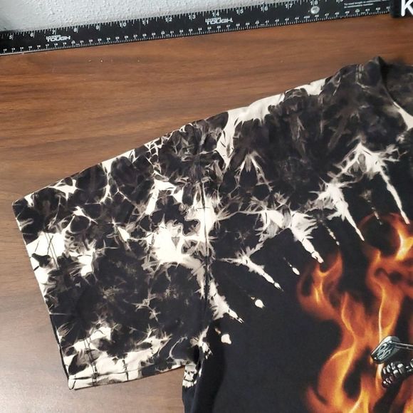 SURVIVORS Biker Skeleton on‎ Motorcycle Studded Tie Dye Graphic Tee T-Shirt - Picture 6 of 10